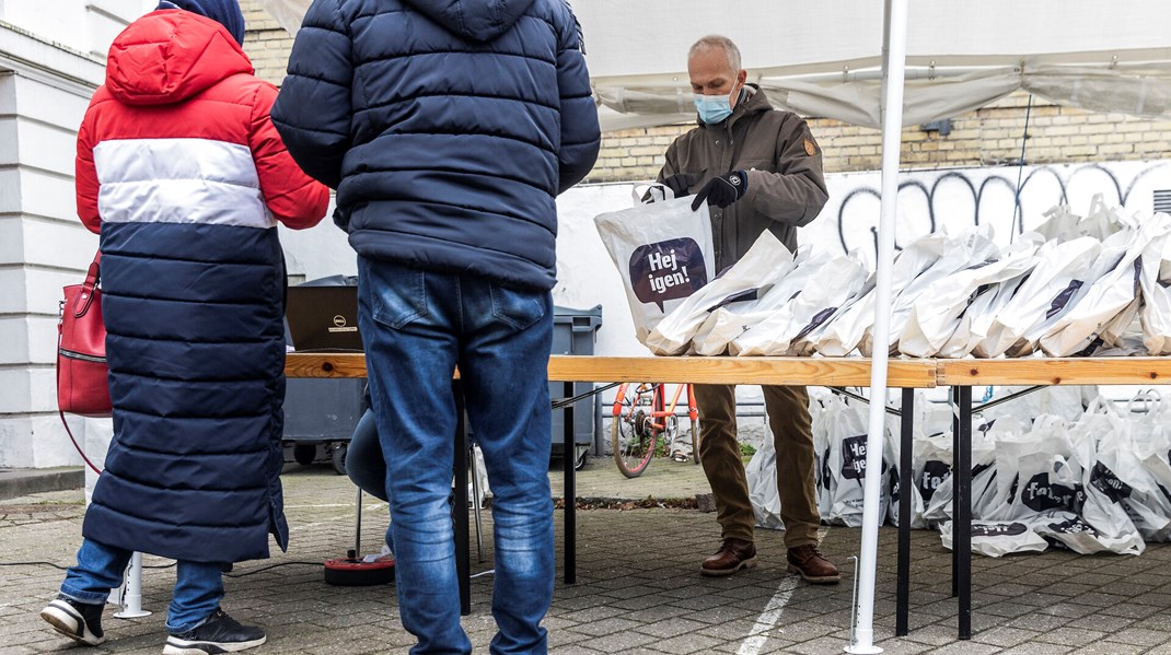 Organisationer savner klart svar om økonomisk hjælp til børnefamilier: ”Det er respektløst” 