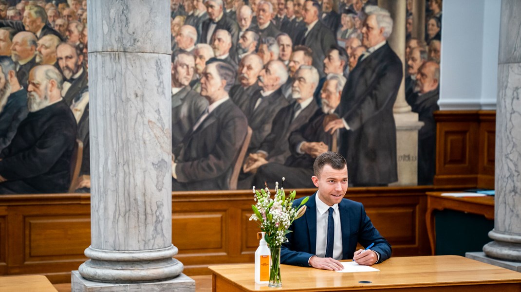 Nick Zimmermann har arbejdet i Dansk Folkepartis ungdomsparti, DFU. 