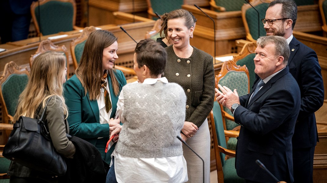 Regeringen fremsætter Barnets Lov til februar