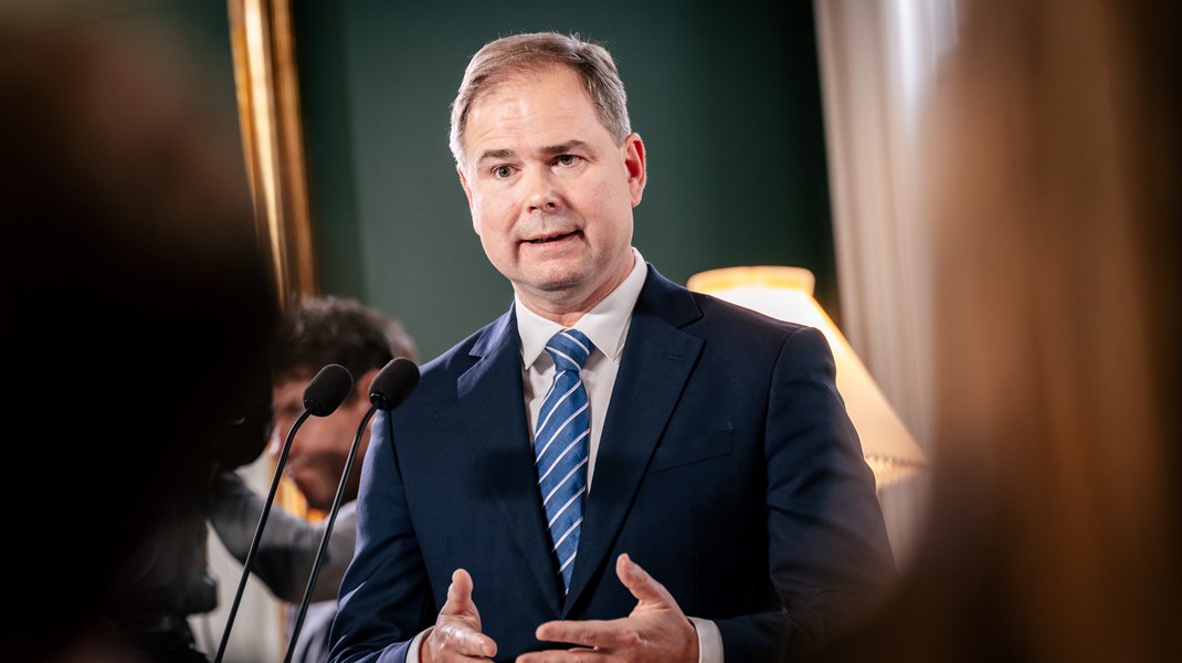 Det er problematisk, at selvsamme ministerier, der kommer med lovforslagene, også skal konsekvensvurdere dem, skriver Morten Jarlbæk Pedersen.