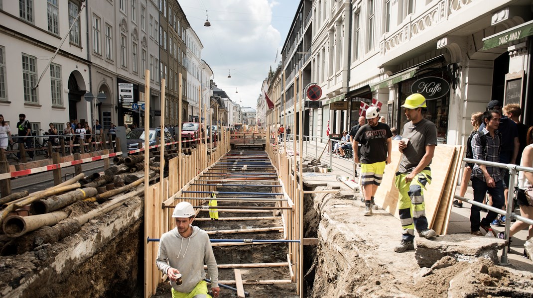 Fjernvarme er kun rentabelt, hvis der er nok, som tilslutter sig, og blandt andet derfor bør vi lukke varmepumpepuljen, skriver Rasmus Lindø Kaslund. 