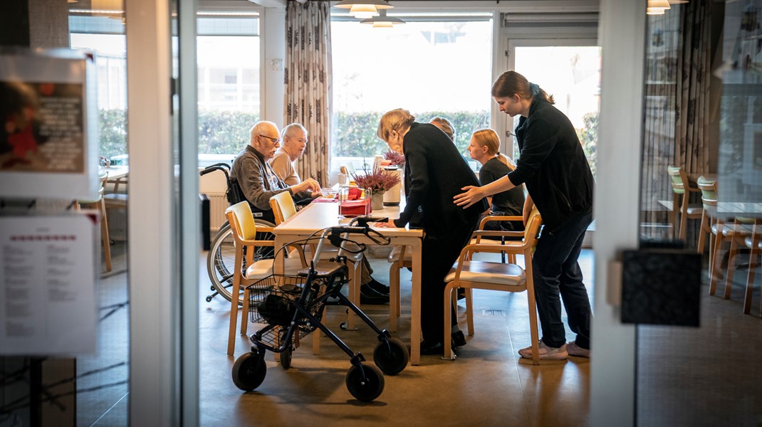 Er det flere kvinder eller færre varme hveder, der skal øge arbejdsudbuddet?