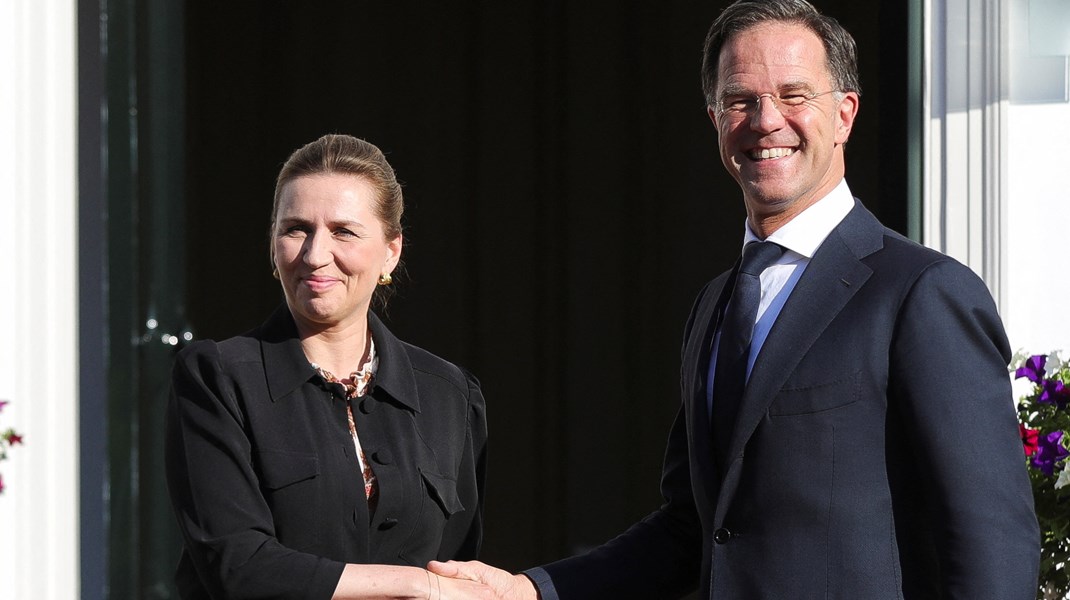 Arkivfoto: Den hollandske statsminister Mark Ruttes parti (VVD) har stemt for, at den hollandske regering skal række ud til den danske regering for at gå dialog om at oprette modtagecenter uden for EU's grænser.