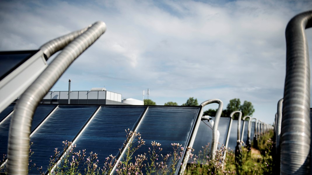 Boligforeninger: Regeringen spænder ben for solceller