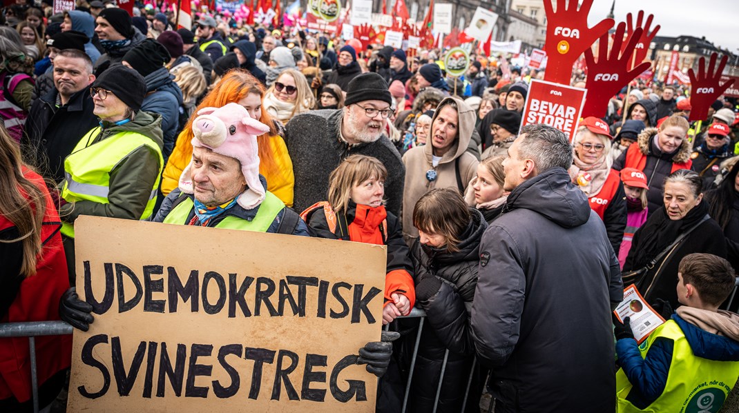 At undergrave overenskomsterne er den sande helligbrøde, skriver jurist Rasmus Malver og forperson for Ateistisk Selskab Anders Stjernholm.