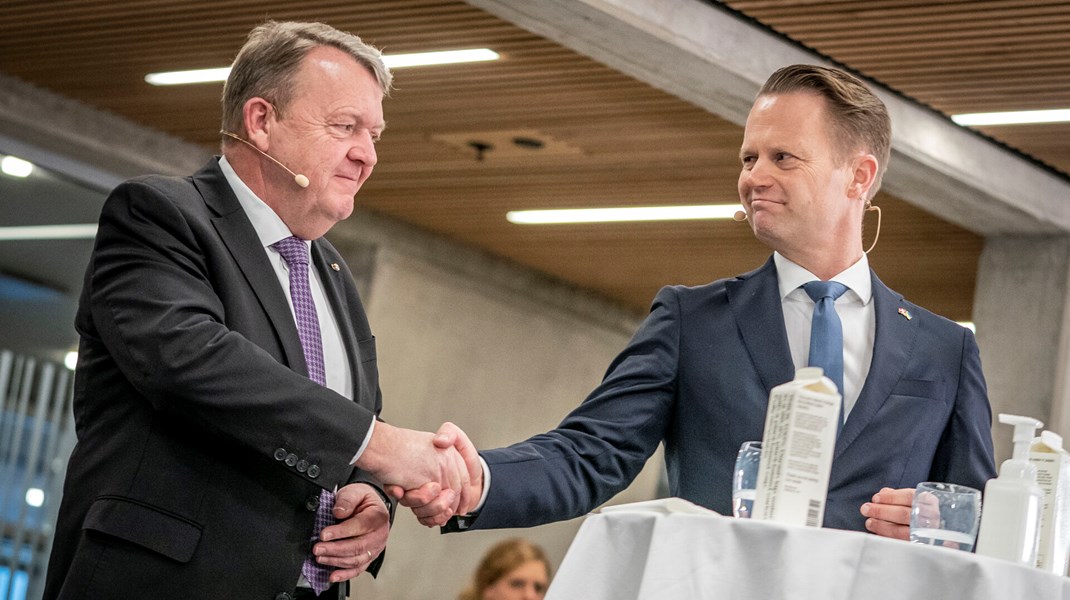 Lars Løkke Rasmussen (M) har gengivet Udenrigsministeriet en helt anden autonomi end under forgængeren Jeppe Kofod (S), hvor Udenrigsministeriet reelt blev styret fra Statsministeriet. 