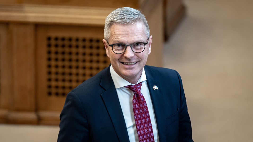 To byrådsmedlemmer og en tidligere minister melder sig til posten som Aalborgs næste borgmester