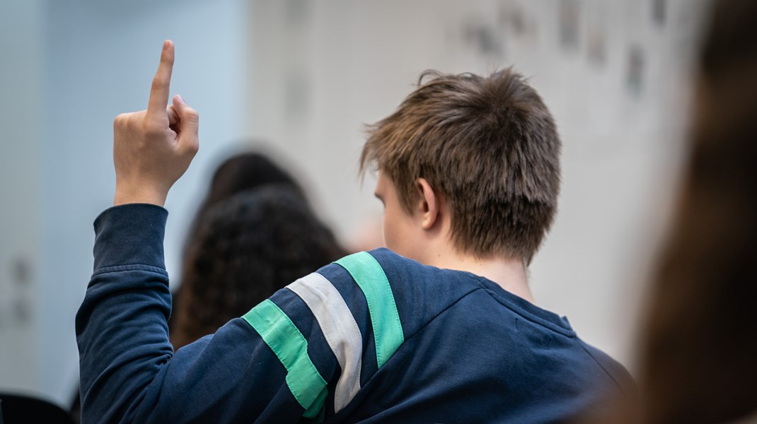 Det er naivt at tro, at karakterfrihed mindsker pres