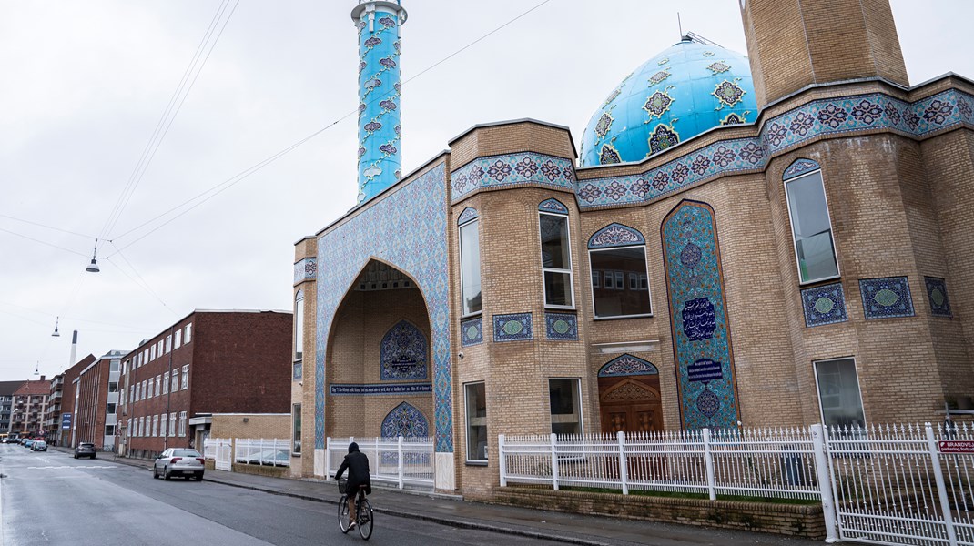 Danske muslimer og deres organisationer har ikke formået at gøre ramadanen til en fast dansk tradition, der markeres som en
offentlig begivenhed, skriver Bilal Itani. 