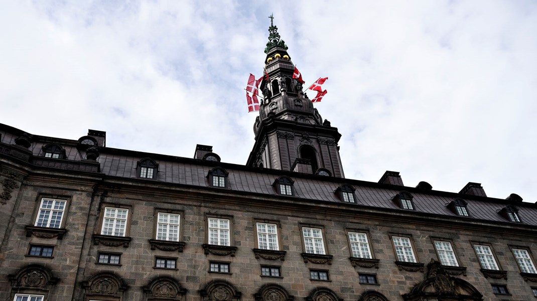 På grundlovsdag holder politikerne taler i hele landet.