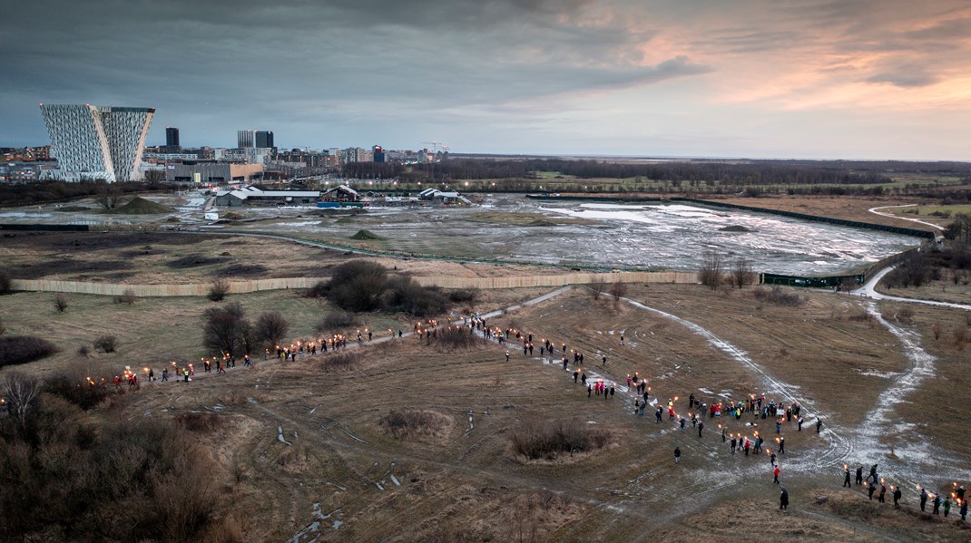 Landsretten har omstødt en kendelse fra Københavns Byret, der satte byggeriet Fælledby på Amager Fælled i midlertidigt bero. 