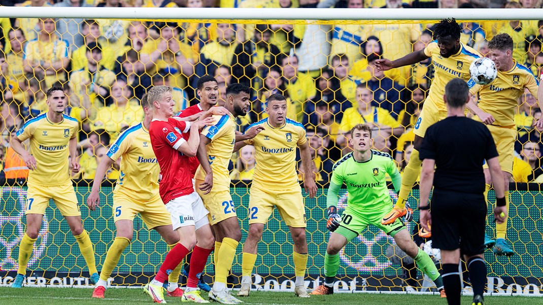 Brøndby IF: Vores nye aftalekompleks kan sikre dansk fodbold i fremtiden. Vi håber, at andre følger med