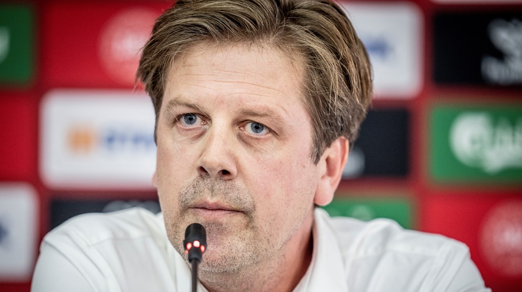 Før VM i herrefodbold forsøgte daværende DBU-direktør Jakob Jensen at få den danske regering til at lægge tryk på Qatar for at få ørkenstaten til at tilslutte sig internationale konventioner.