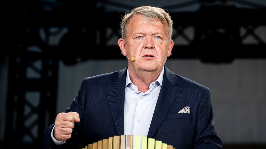 Lars Løkke (M) har desperat brug for tolke ved det forestående EU-formandskab. Men der er ikke nogen tolkekandidater at hente, skriver Lisbeth Verstraete-Hansen.