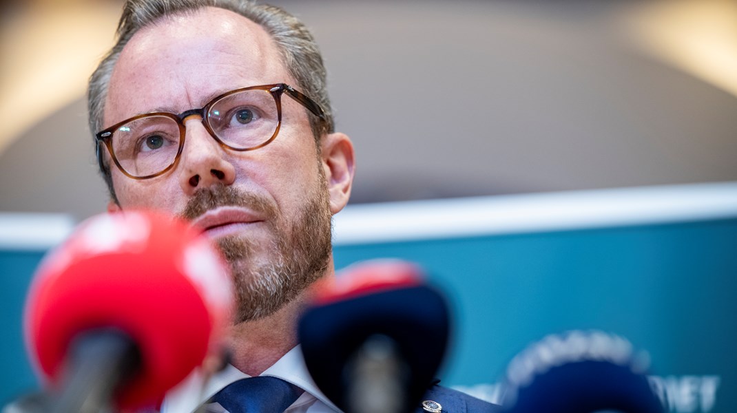 Selv om Jakob Ellemann-Jensen har skiftet ministerium, kan skandalen fra Forsvarsministeriet stadig indhente ham. 