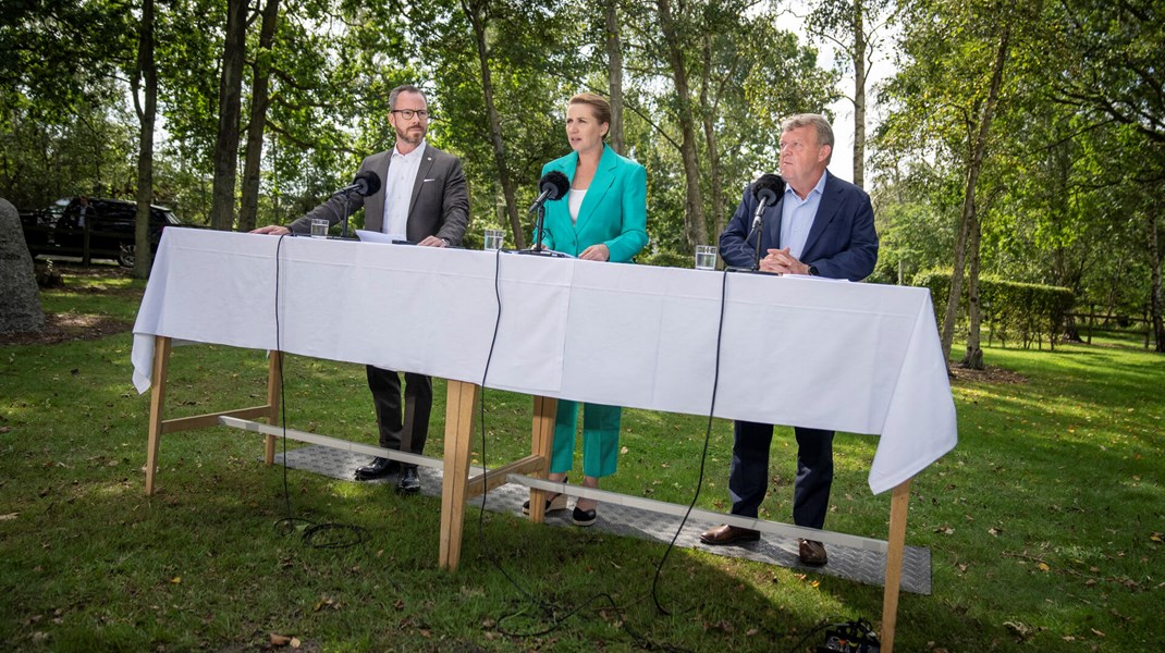 Regeringen præsenterede i forbindelse med et regeringsseminar torsdag planen om at løfte kommunerne og regionernes økonomi med en ekstra milliard fra 2024.