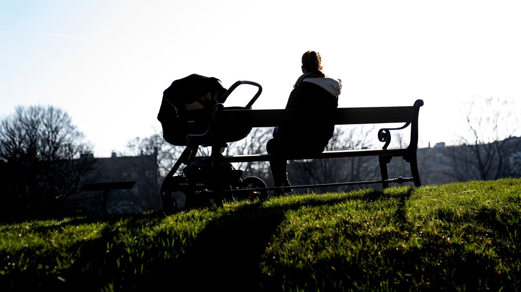 Selvom det er ulovligt, straffes mødre på arbejdsmarkedet for at være mødre