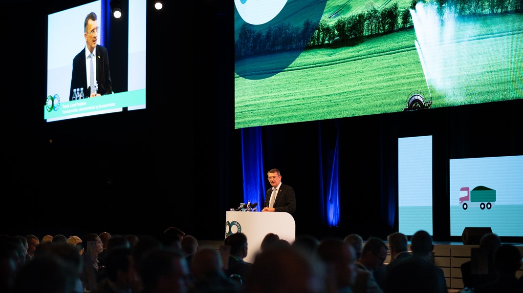 Troels Lund Poulsen (V) holder tale ved Landbrug & Fødevarers delegeretmøde 2023.