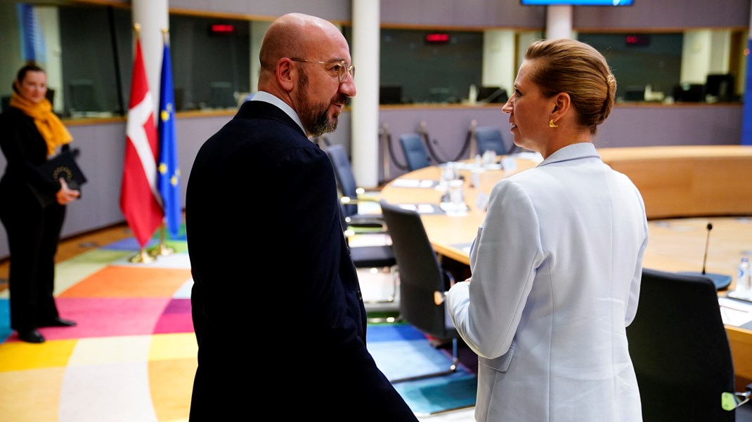 Tirsdag kommer EU's rådsformand, Charles Michel, på besøg hos statsminister Mette Frederiksen (S) i København. 