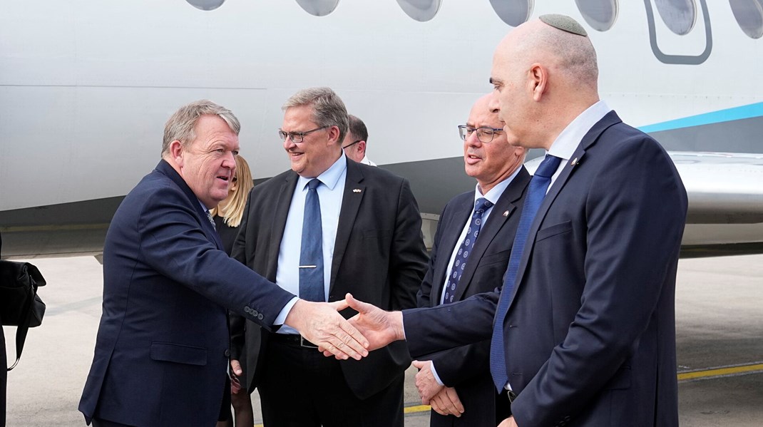 Lars Løkke Rasmussen er søndag landet i Israel.