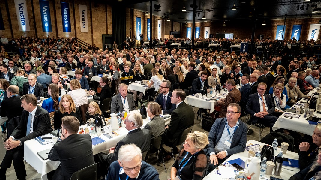 ”Organisationen Venstre rykkede sammen og mødte talstærkt op på landsmødet for at vise at we are still alive,” siger Esben Schjørring i Ajour.