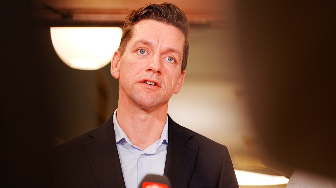 Udlændinge- og integrationsminister Kaare Dybvad (S) orienterede i oktober indfødsretsudvalget om resultatet af en undersøgelse fra 2020, der viste, at mere end 100 borgere var blevet fejlregistreret i CPR-registret som danske statsborgere.