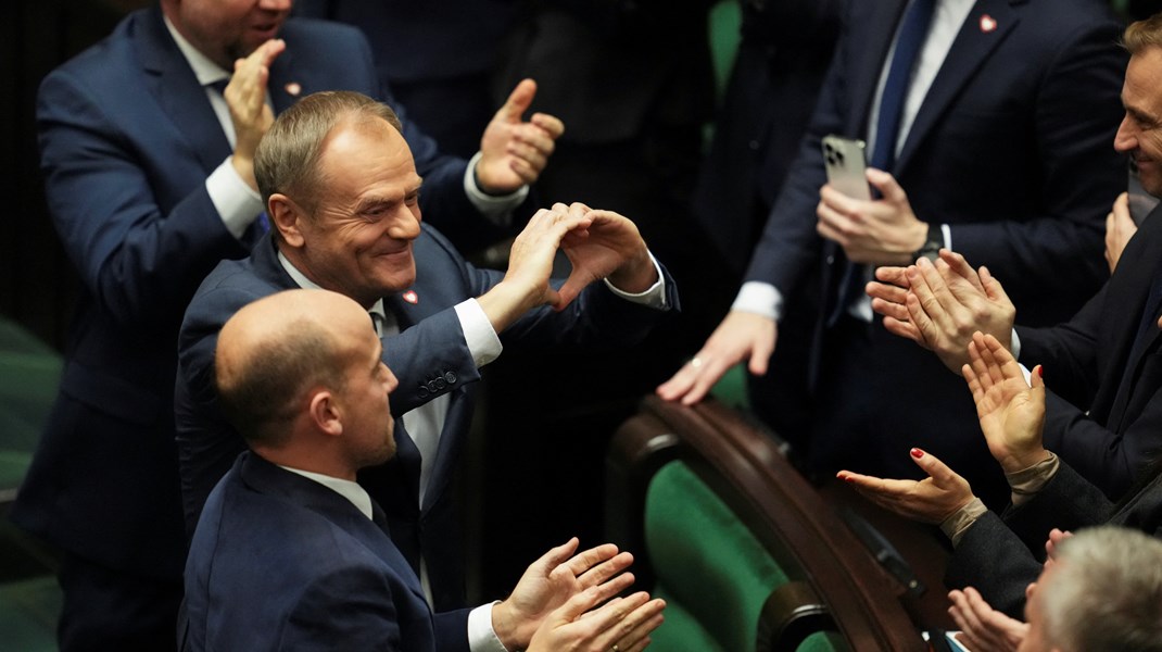 Tidligere regeringsleder og EU-rådspræsident Donald Tusk blev efter otte års autokratisk styre i Polen mandag udpeget til at danne en ny regering, der kan ændre magtbalancen i hele Europa, skriver Vibe Termansen. 