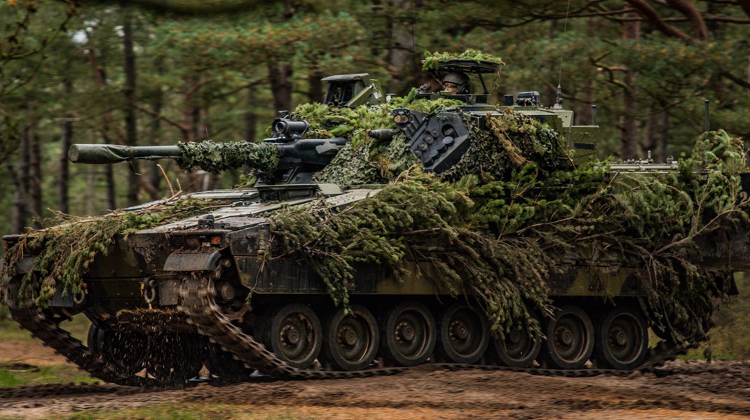 Sådan vil regeringen genoprette Forsvaret