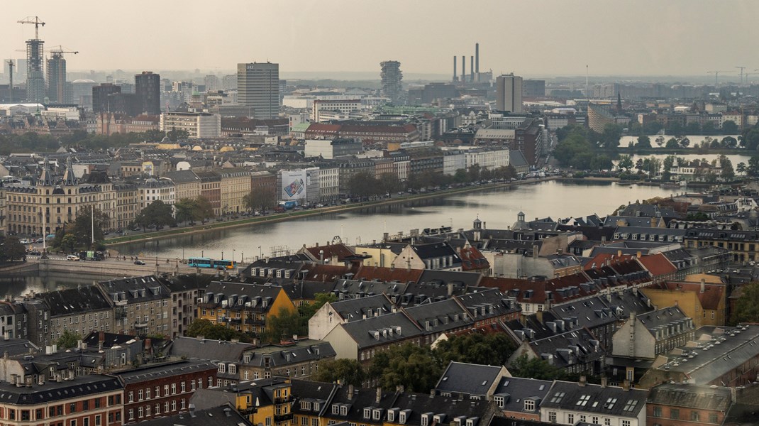 Den våde drøm hos old school økonomer og i særdeleshed Cepos synes at være, at den bæredygtige omstilling ikke må koste noget, og at vi dybest set ikke behøver at ændre vores livsstil og forbrugsvaner synderligt, skriver Troels Christian Jakobsen.