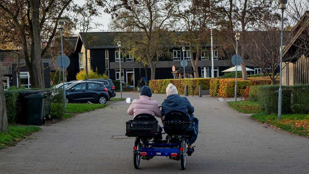 Trods flere penge til kommunerne fra regeringen har omlægning af plejeboliger til ældreboliger og midlertidig lukning af plejeboliger været nødvendigt for at få budgettet i blandt andet Esbjerg Kommune til at hænge sammen.