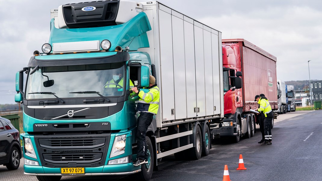 Næsten halvdelen af den tunge vejtransport skal køre på el for at indfri nyt klimamål