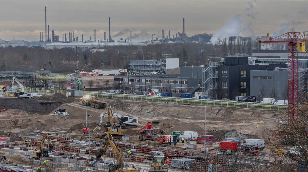 Novo Nordisk har afholdt en række lukkede møder med Kalundborg Kommunes borgmester og topembedsmænd fra kommunen. Det er langt hen ad vejen fornuftigt, vurderer formand for Transparency International.