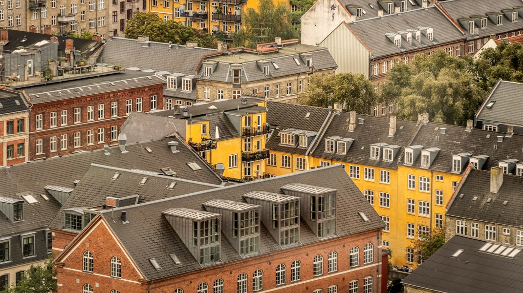 De samfundsændringer, som berøres i bogen, er hver især brikker til at forstå det samlede billede af, hvorfor vi i dag står med et københavnsk boligmarked, hvor det er svært at få en betalelig bolig, skriver Helene Toxværd.