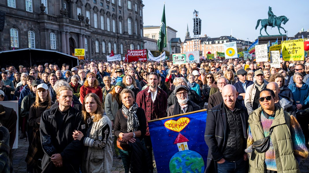 Miljø og klima er de vigtigste emner, som Europa-Parlamentet bør tage sig af, mener 45 procent af de danske vælgere i en måling af Epinion for Altinget og DR forud for europaparlamentsvalget.