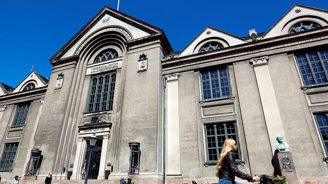 Vicedirektør på Københavns Universitet stopper