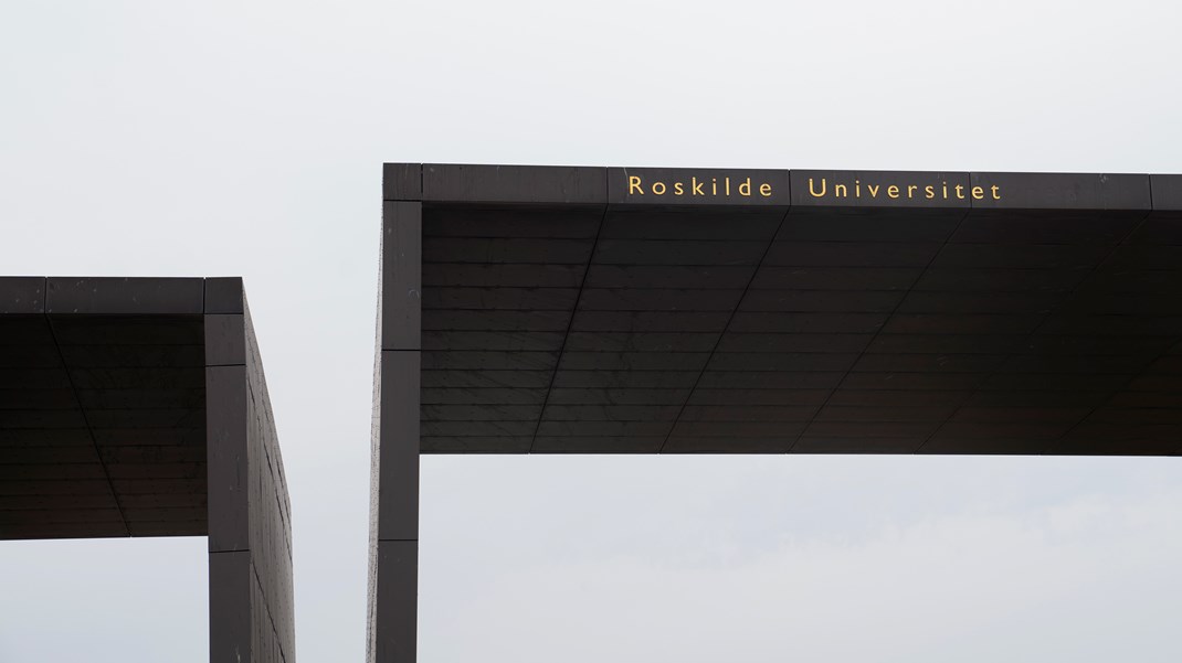 Der bliver lagt op til, at Roskilde Universitet skal beskæres hårdere end de andre universiteter. Det vil vi gerne advare imod.
Vi har brug for et regionalt universitet, som også i fremtiden kan bidrage til at udvikle Region Sjælland, skriver Christina Krzyrosiak Hansen, Mikael Smed og Tomas Breddam. Arkivfoto.