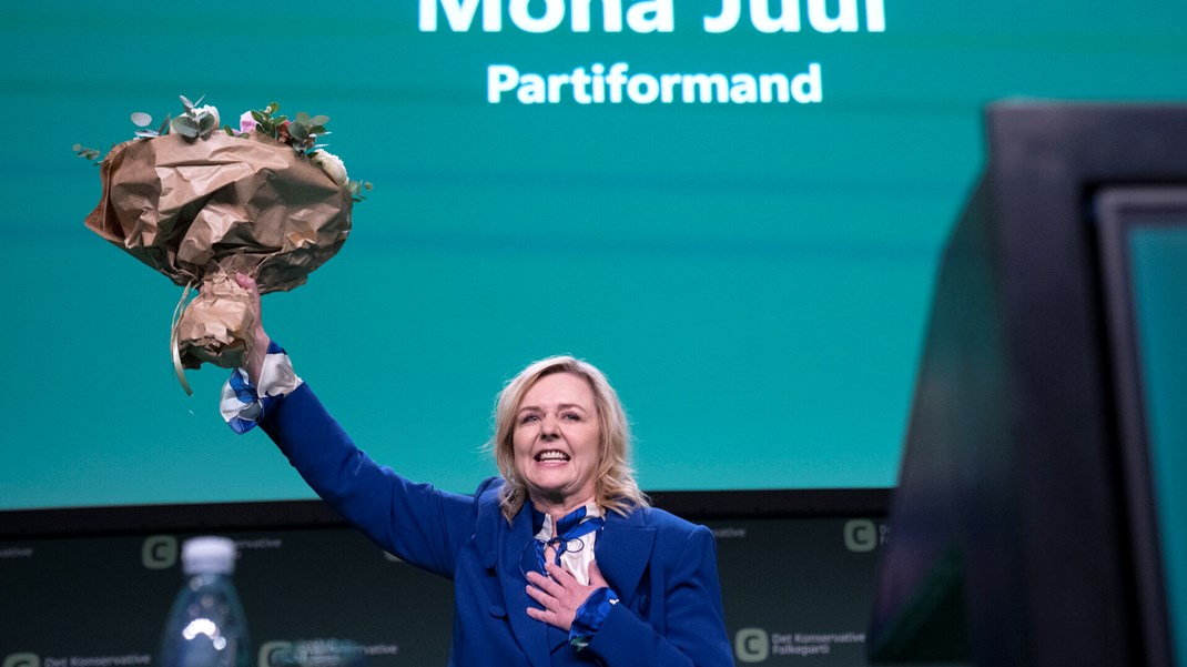 Mona Juul blev søndag formelt valgt som Konservatives formand. 