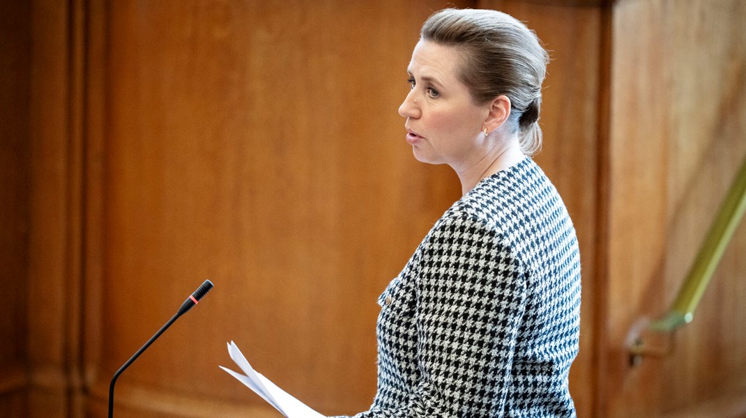 Statsminister Mette Frederiksen (S) var tirsdag i duel med Folketingets partiledere. 