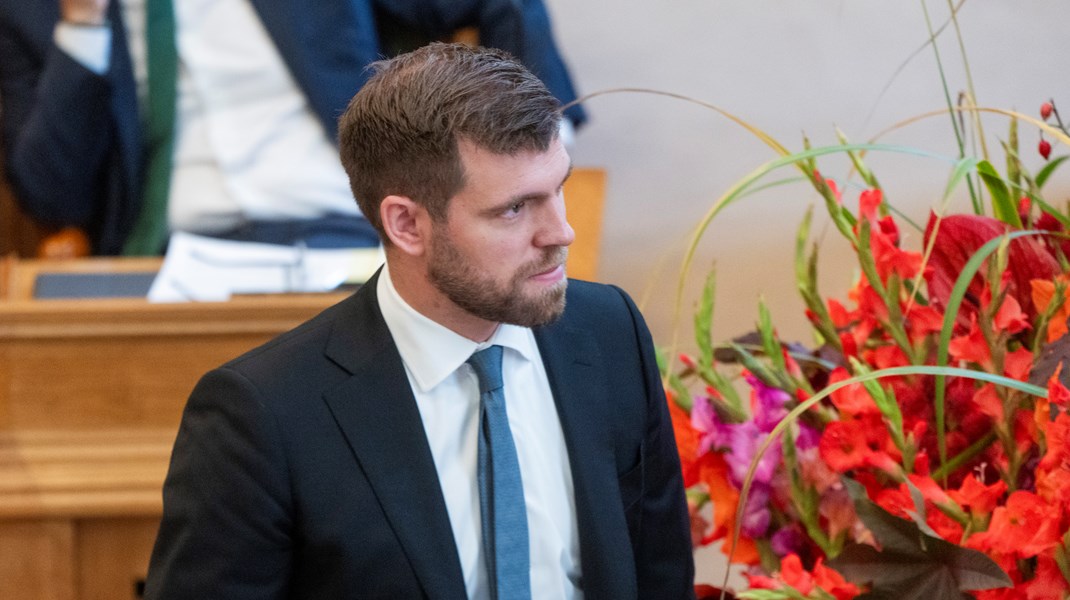 Konservative er positivt stemt over for kirkeminister, Morten Dahlins (V), ønske om opstramninger af loven for trossamfund, skriver Helle Bonnesen.