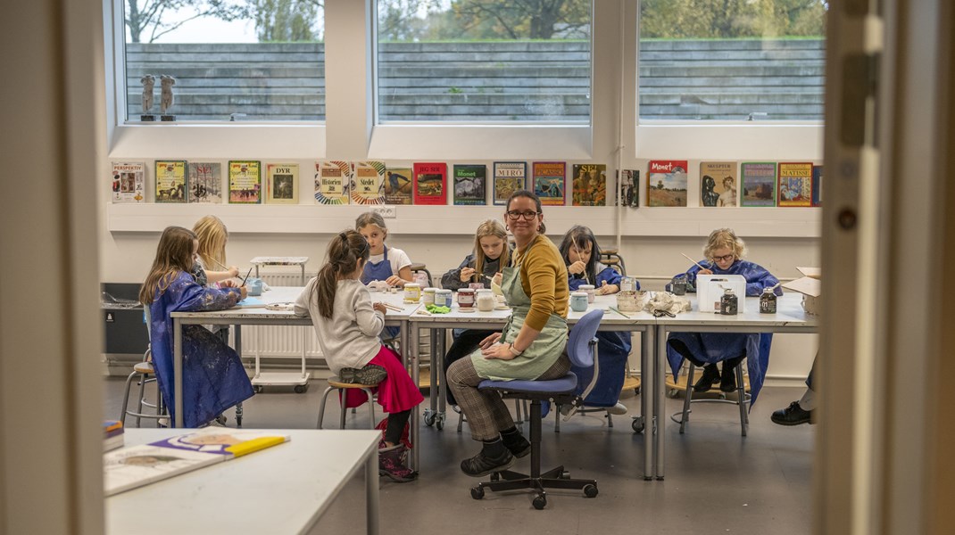 Med rapporten 'Motiverende undervisning – i følge børnene' undersøger Tænketanken Mandag Morgen og Lego Fonden, hvordan undervisningen i grundskolen kan motivere eleverne, så de trives i skolen og derfor lærer noget, skriver Rasmus Nielsen (arkivfoto)