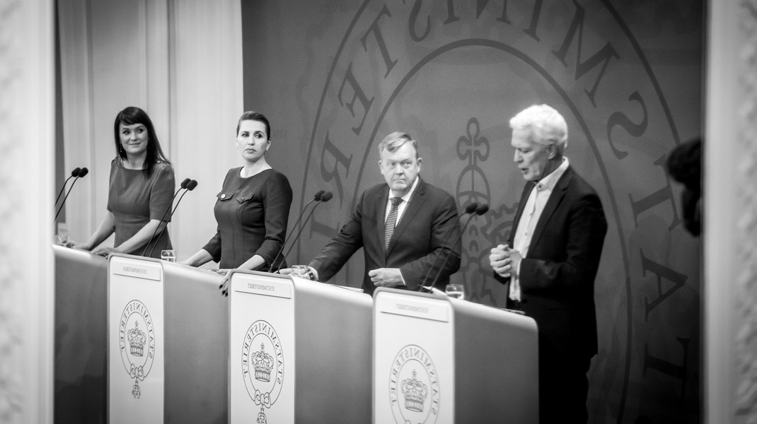 Strukturkommissionen med formand Jesper Fisker (th.) fremlægger tirsdag deres anbefalinger til fremtidens sundhedsvæsen.