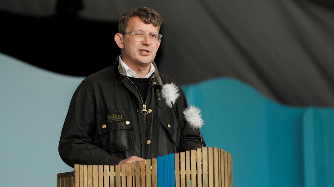 Flere danskere skal kunne klare sig selv uden basale forsyninger som vand og strøm, lyder det fra Troels Lund Poulsen.