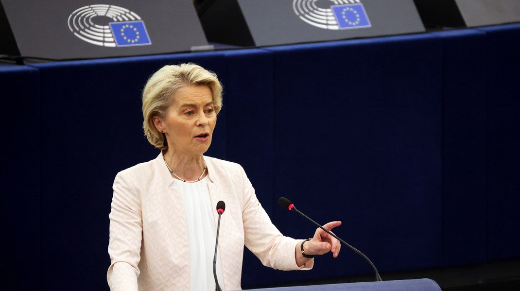 En Clean Industrial Deal skal sikre, at EU ikke taber flere grønne arbejdspladser til USA og Kina, mener Ursula von der Leyen.