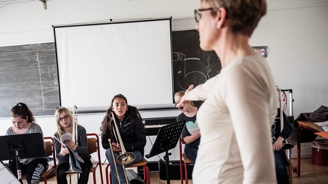 Friskolelærerne: Lærerarbejdet skal anerkendes som mere end en velfærdsopgave, hvis vi vil have flere i faget