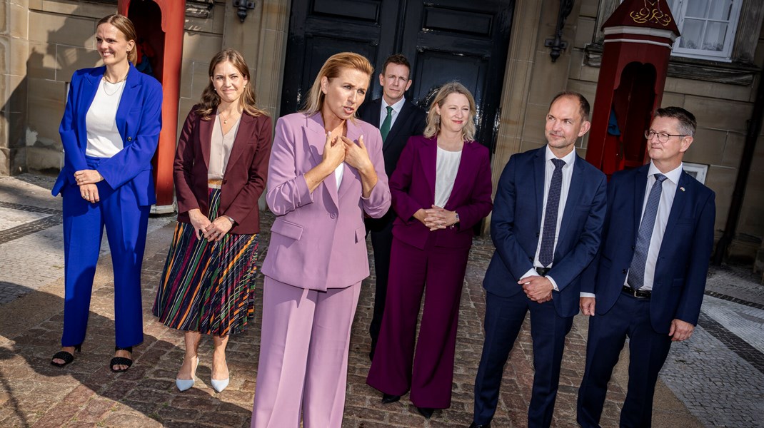 Regeringen varslede onsdag, at den ville udvide med tre nye ministerposter. Nu ved vi, hvem der skal besætte dem.