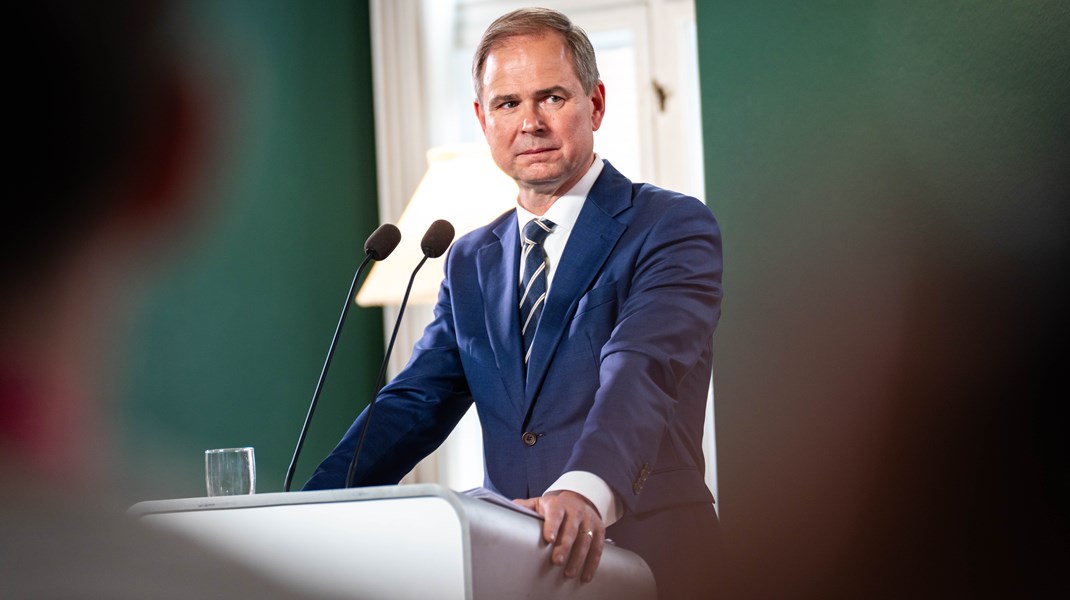 Regeringen har med finansminister Nicolai Wammen (S) i spidsen fremlagt knap 190 forslag til opgaver, der kan nedjusteres eller skæres helt væk. 