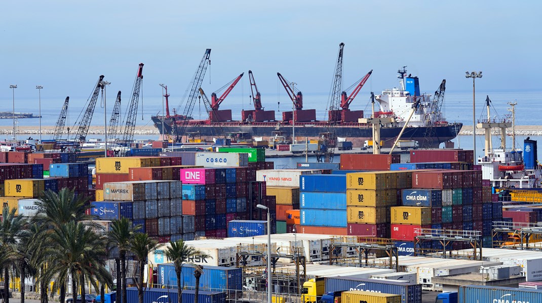 Shippingindustriens udledninger stiger igen efter et år med blokade af Det Røde Hav og tørke i Panama-kanalen. Vi har derfor ikke tid til flere aftaler om aftaler, skriver Søren C. Meyer.