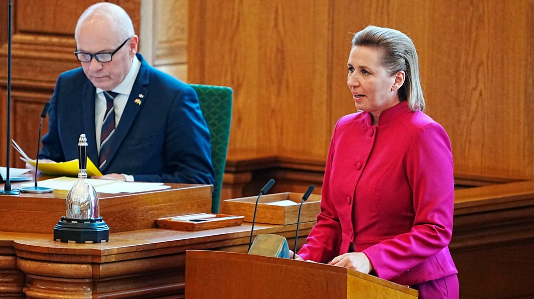 Mette Frederiksen holder åbningstale ved Folketingets åbning 1. oktober.